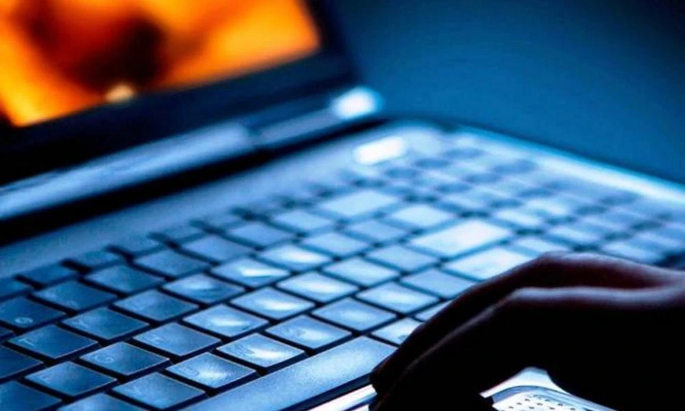 Αδιανόητο: Ανήλικοι διακινούν υλικό με σκληρούς βιασμούς